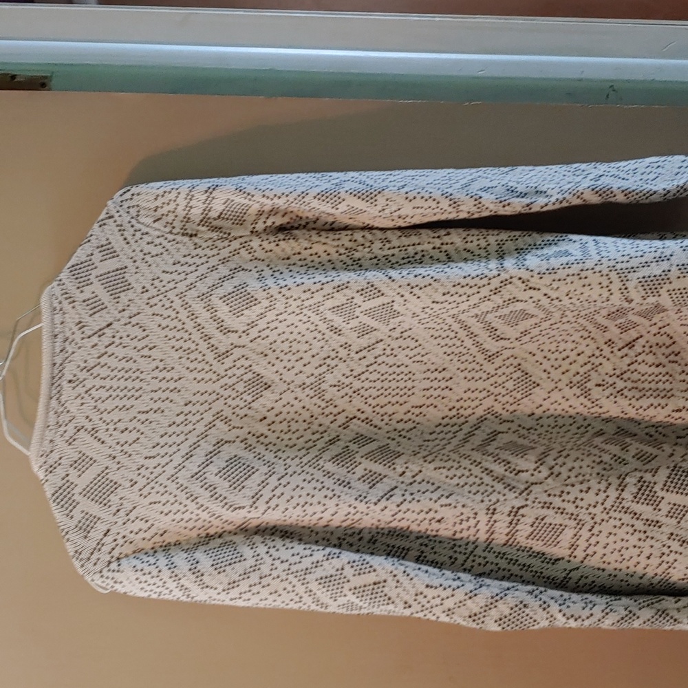 Cardigan - Picture 4 of 4